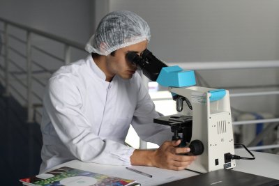 scientist-2141259_1920 Lipogems kezelés